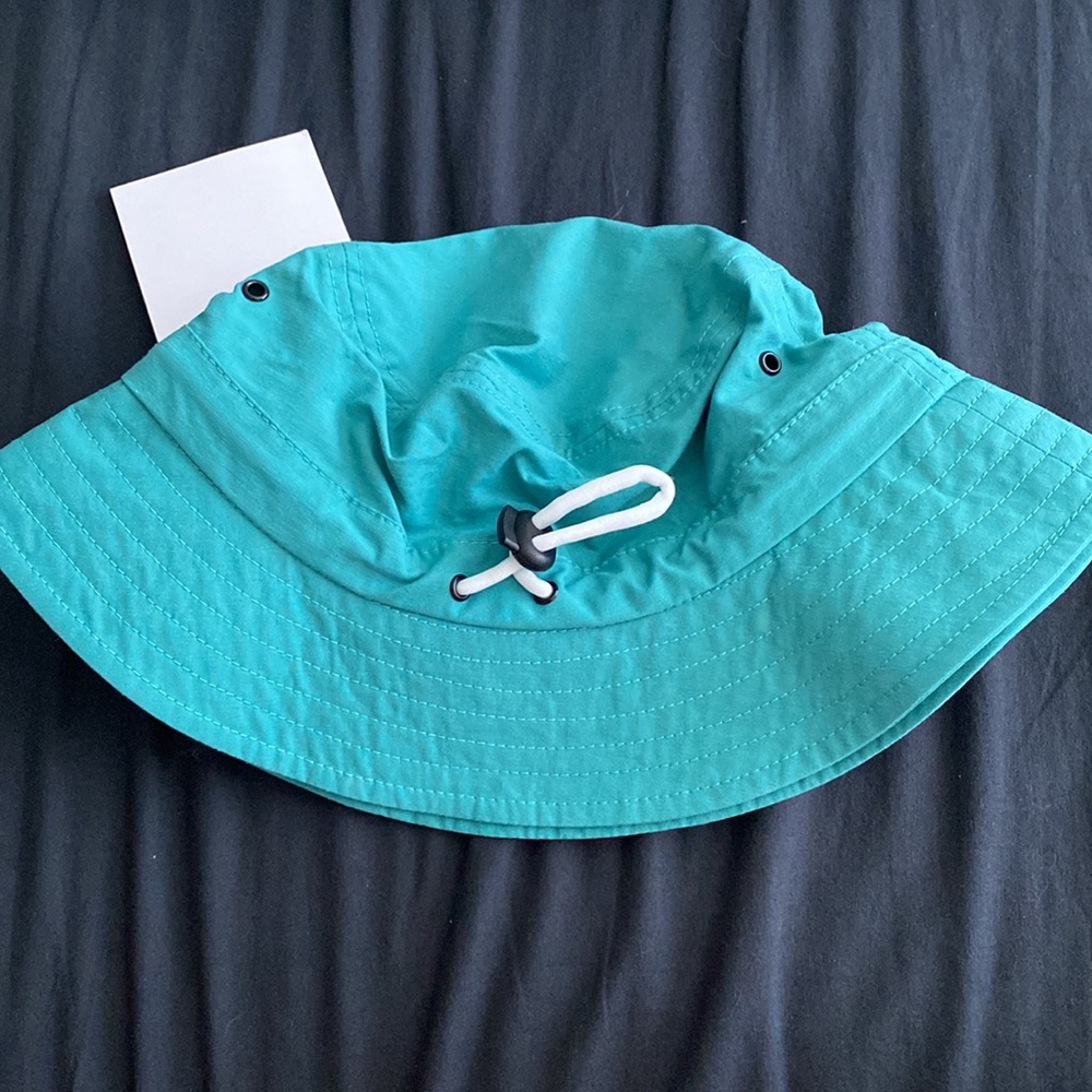 Bucket hat - Picture 2 of 2